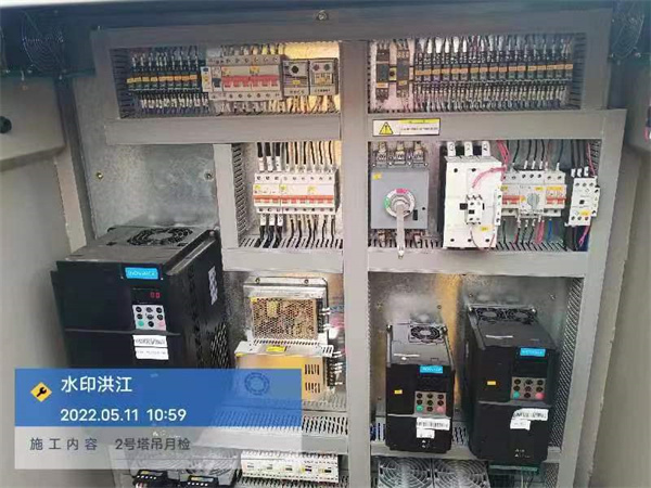 水映洪江項目-塔吊、電梯月檢